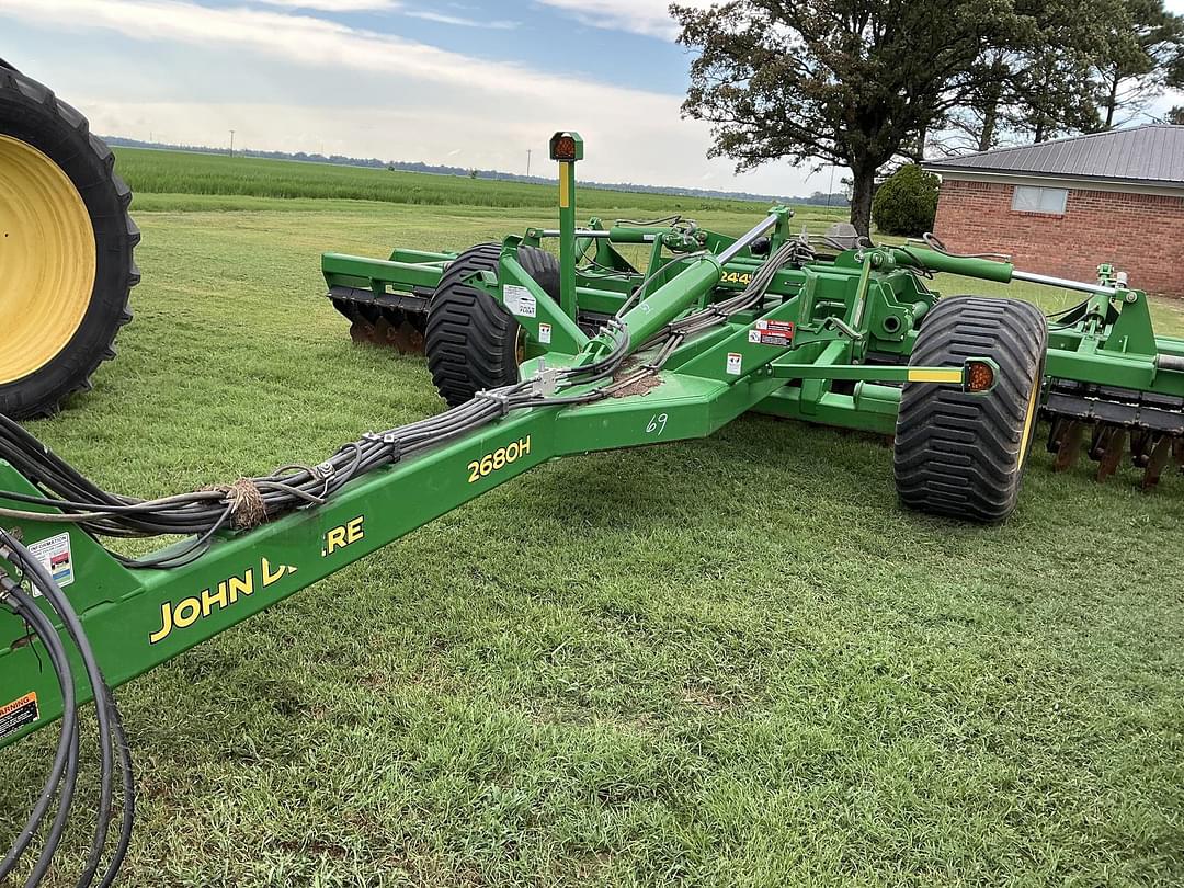 Image of John Deere 2680H Primary image