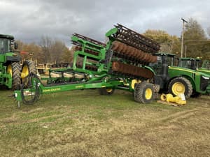 John Deere 2680H Image