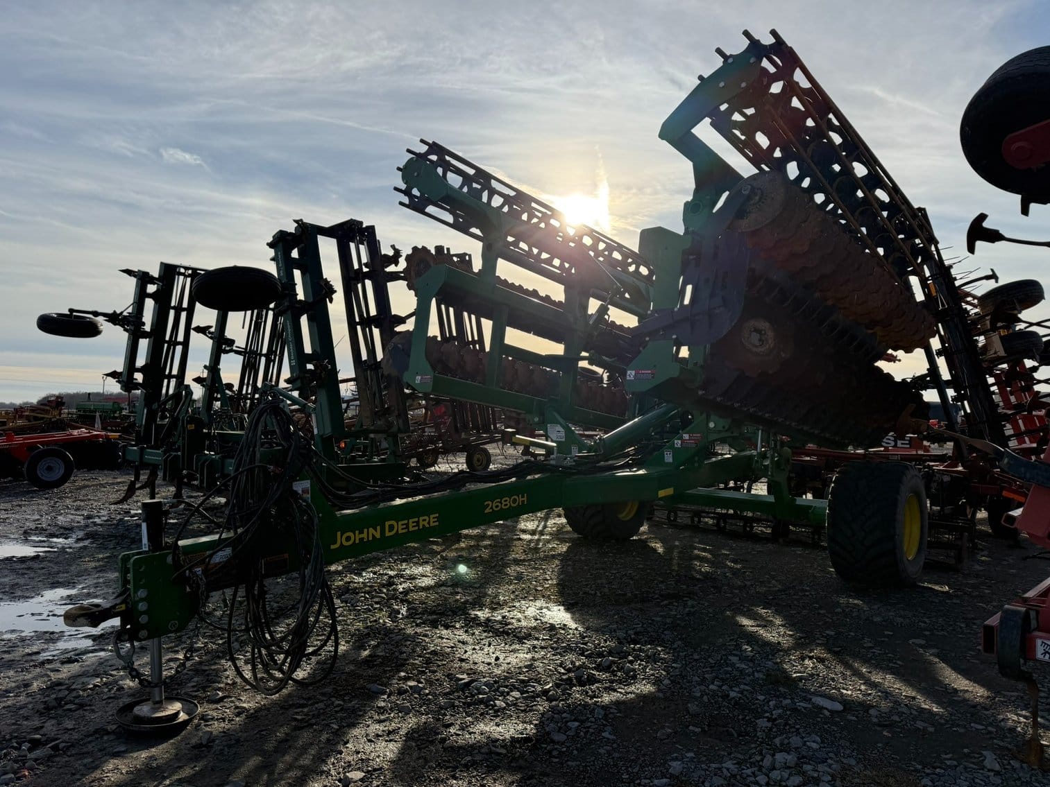 John Deere 2680H Equipment Image0