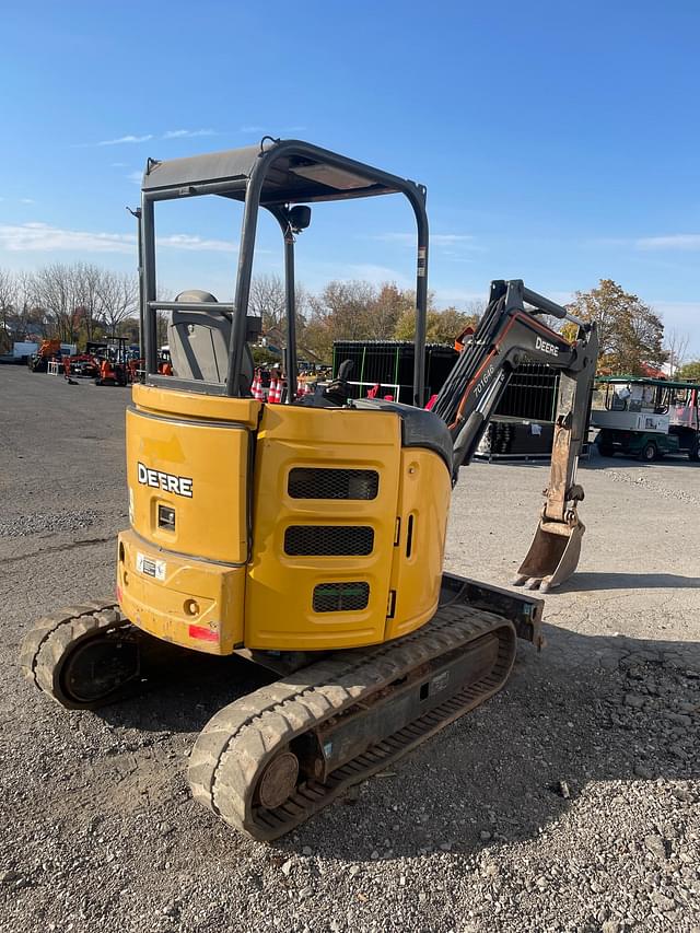 Image of John Deere 26G equipment image 2