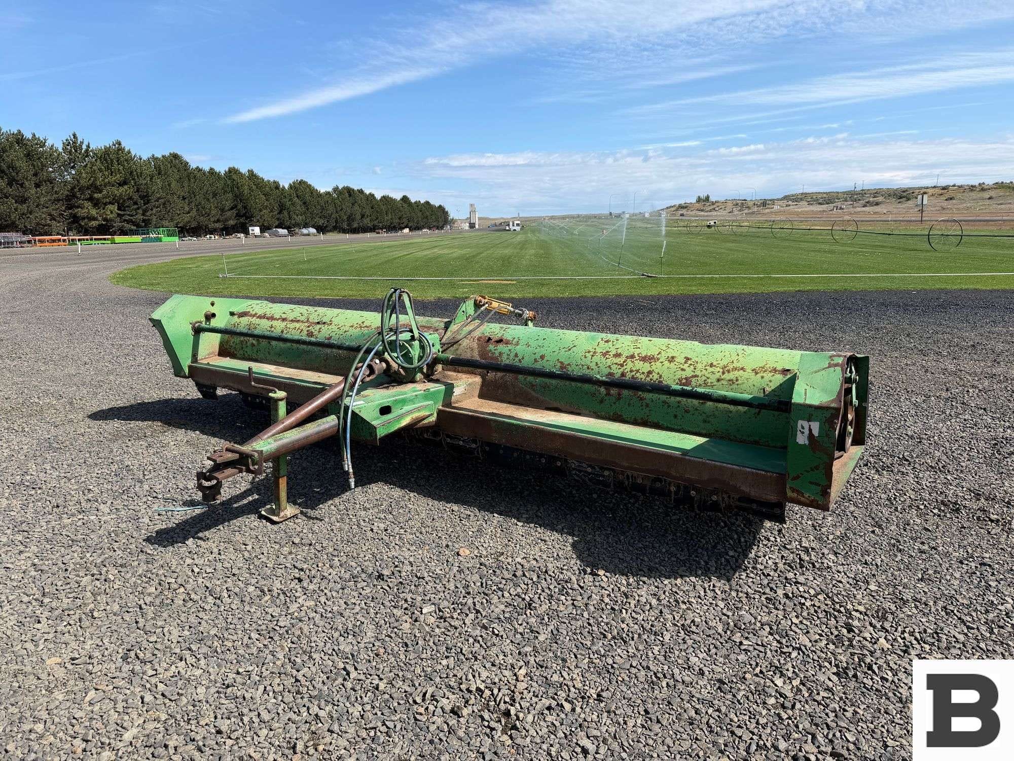 John Deere 27 Equipment Image0