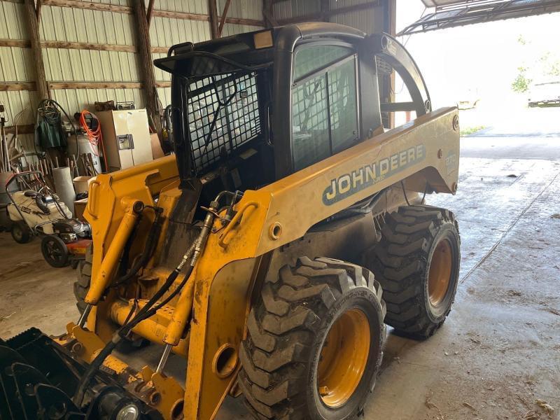 Image of John Deere 270 Primary image