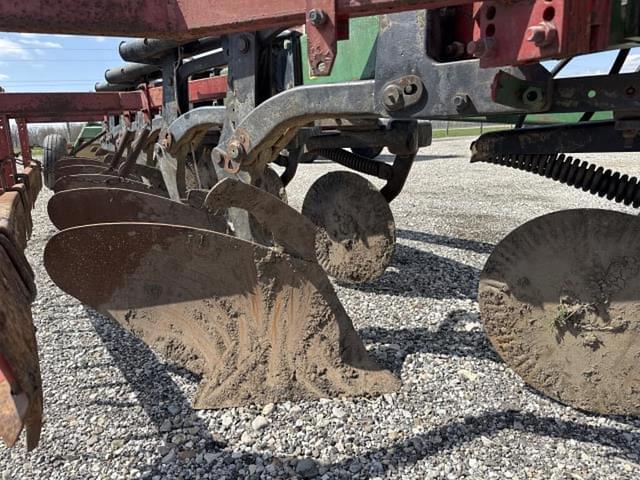 Image of John Deere 2700 equipment image 4