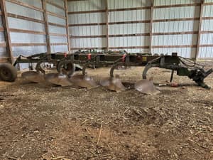John Deere 2700 Image
