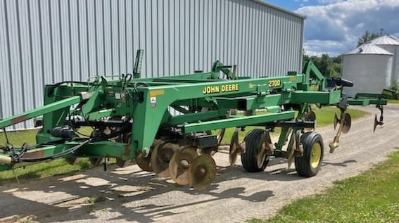 Image of John Deere 2700 Primary image