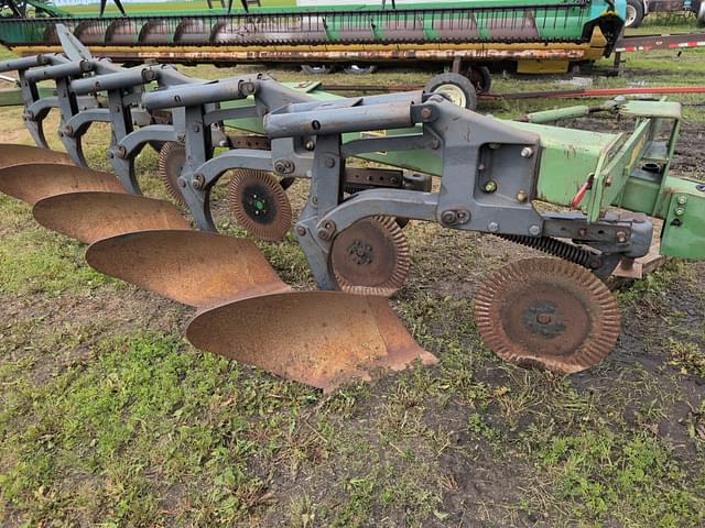 Image of John Deere 2700 equipment image 3