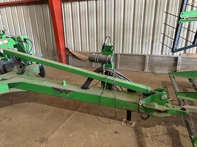 Image of John Deere 2700 equipment image 3