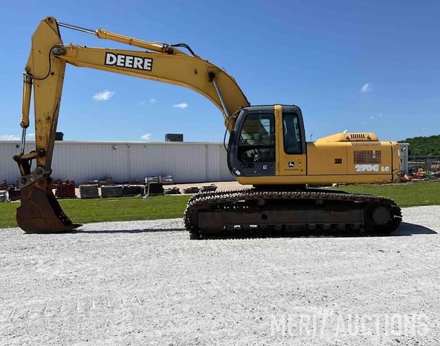Image of John Deere 270CLC equipment image 1