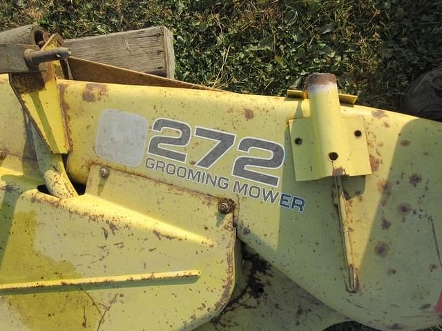 Image of John Deere 272 equipment image 3