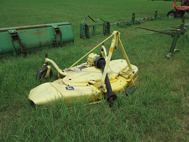 Image of John Deere 272 equipment image 1