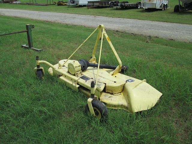 Image of John Deere 272 equipment image 2