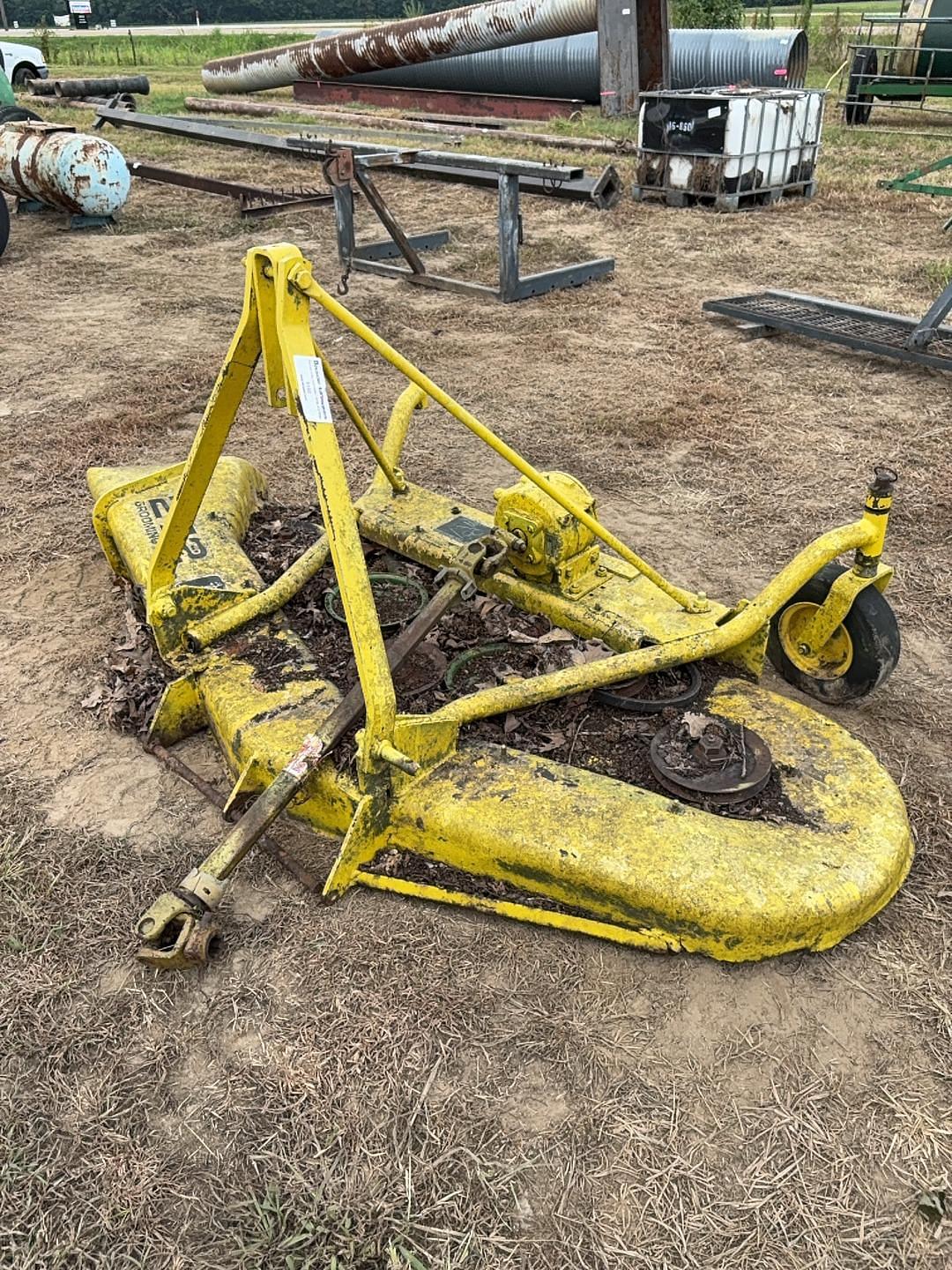 Image of John Deere 272 Image 0