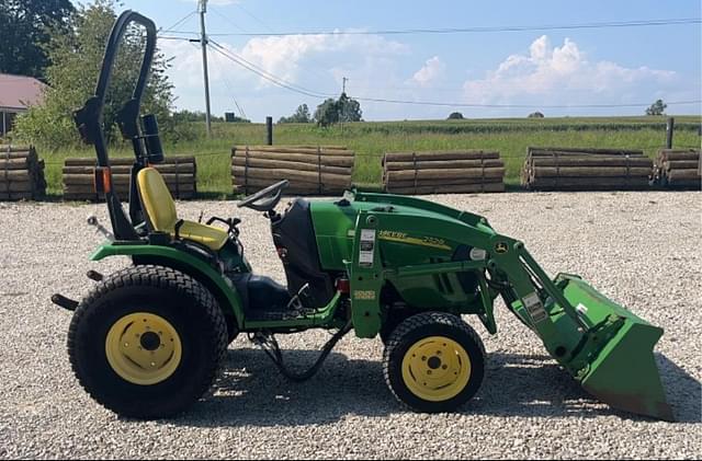 Image of John Deere 2720 equipment image 2