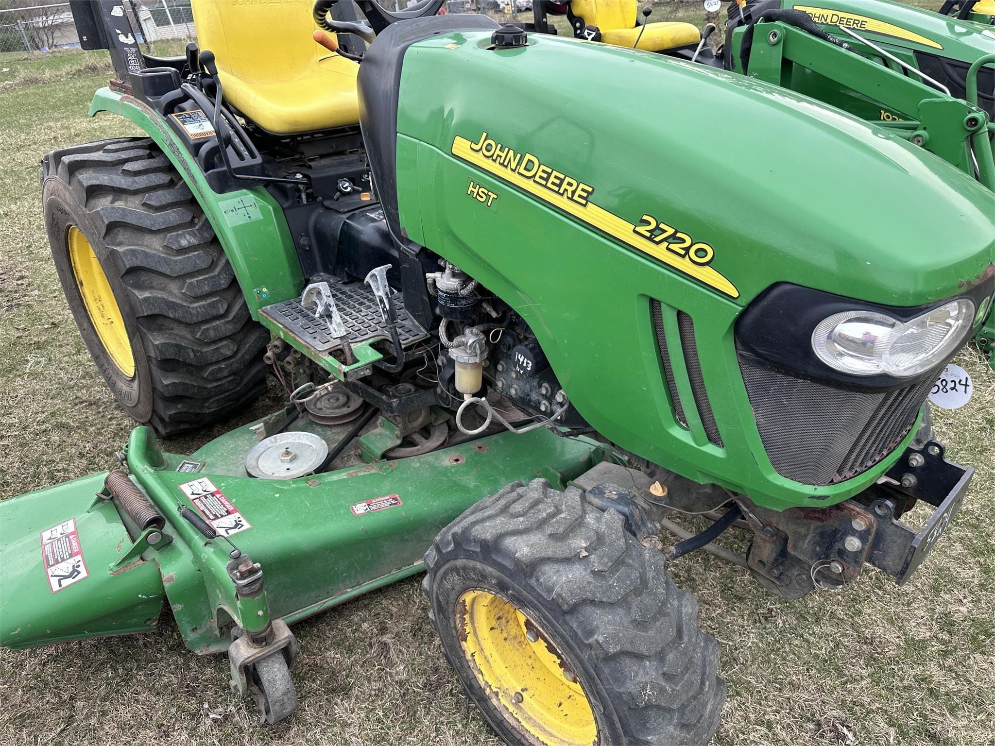 Main image John Deere 2720