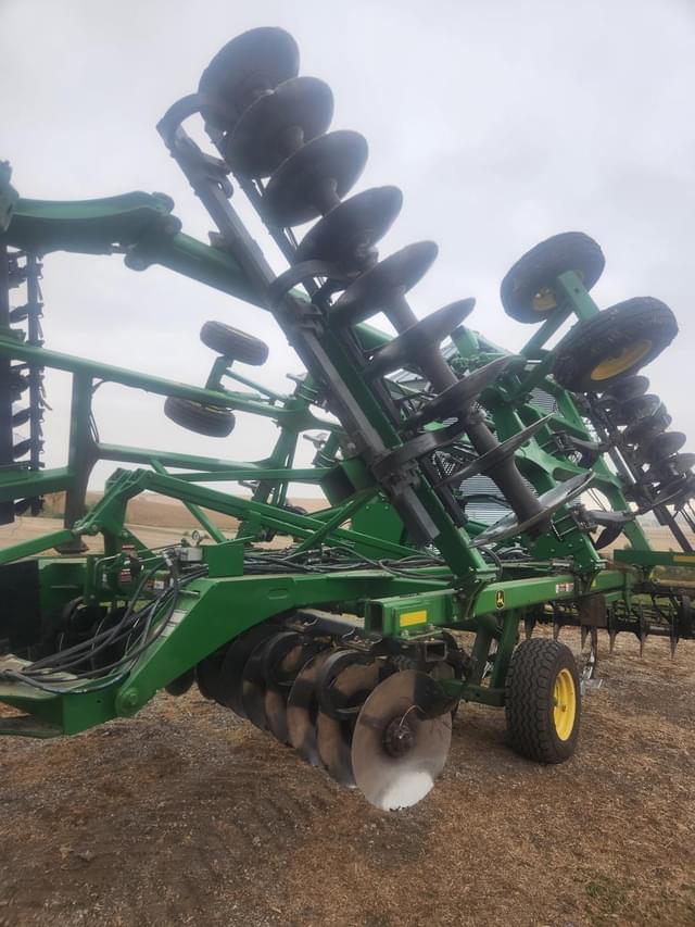 Image of John Deere 2720 equipment image 4