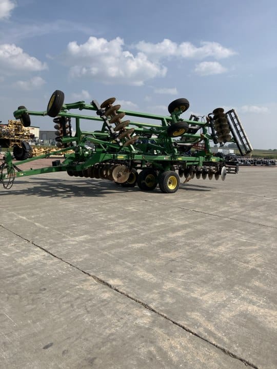 Main image John Deere 2720