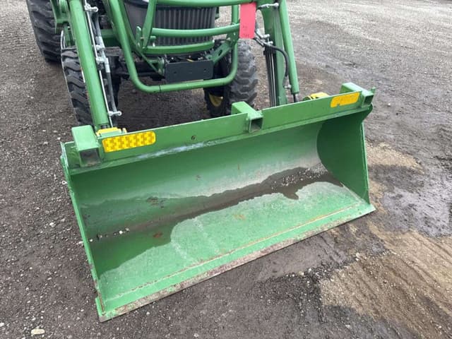 Image of John Deere 2720 equipment image 4