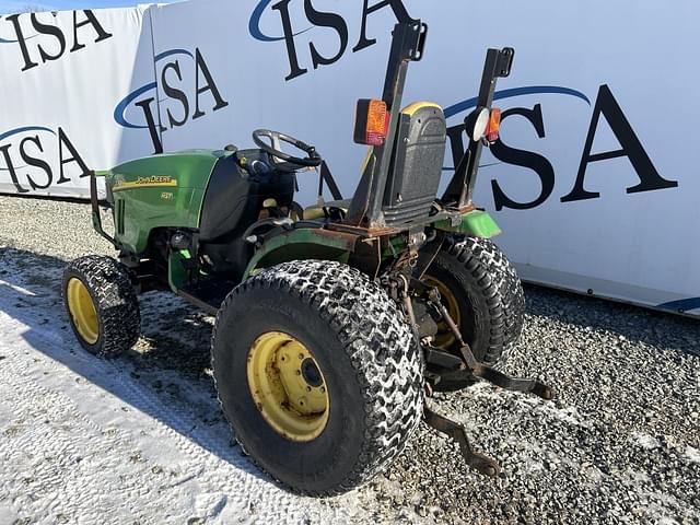 Image of John Deere 2720 equipment image 2