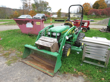 Main image John Deere 2720