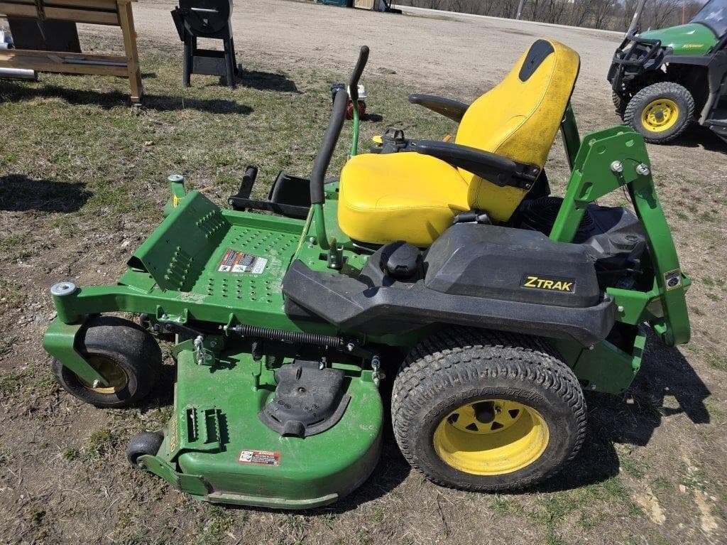 Image of John Deere Z730M Primary image