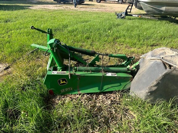 Main image John Deere 275
