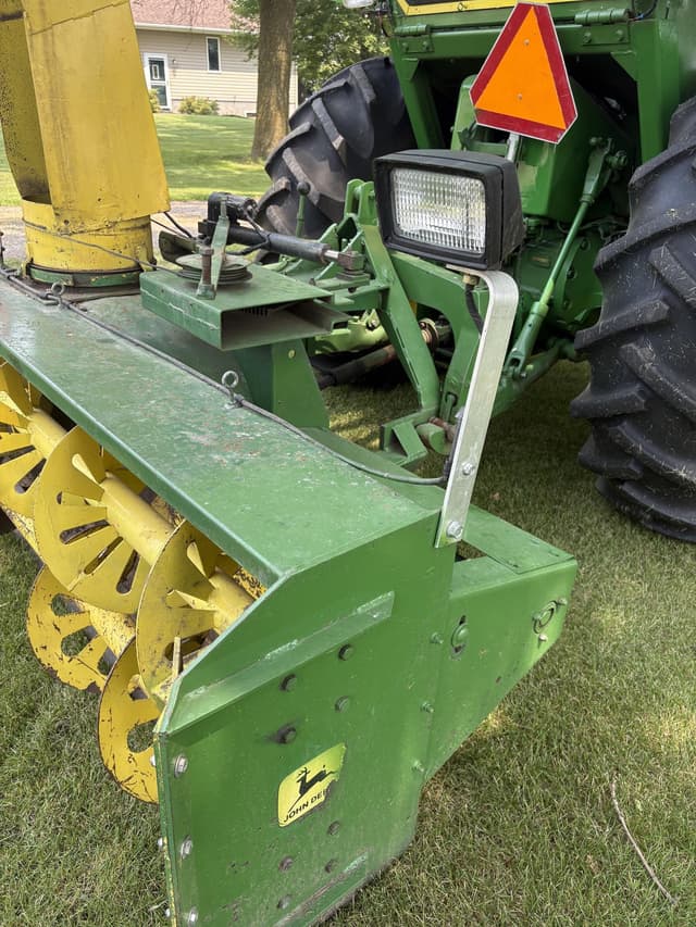 Image of John Deere 275 equipment image 3