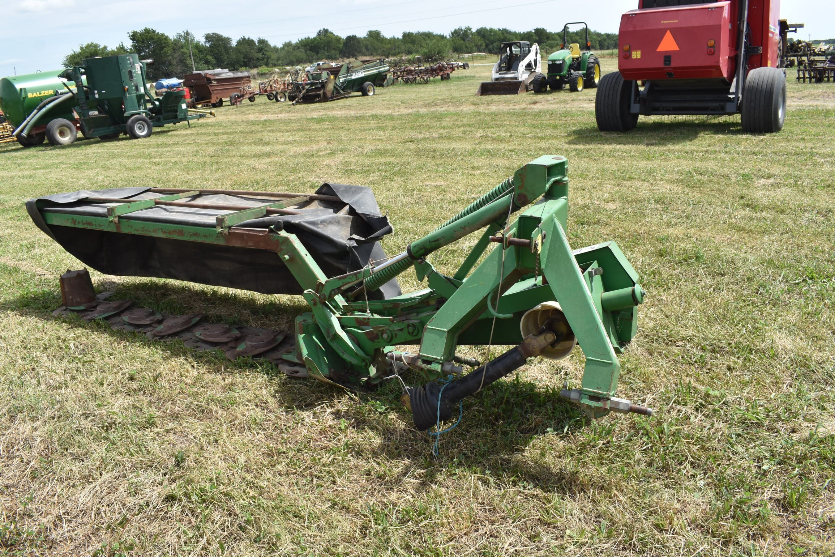 John Deere 275 Equipment Image0