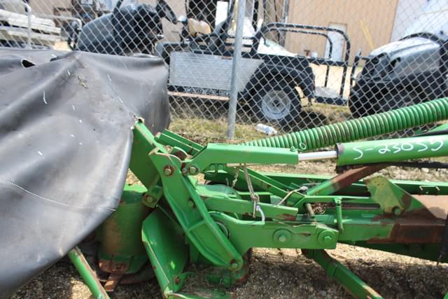 Image of John Deere 275 equipment image 4