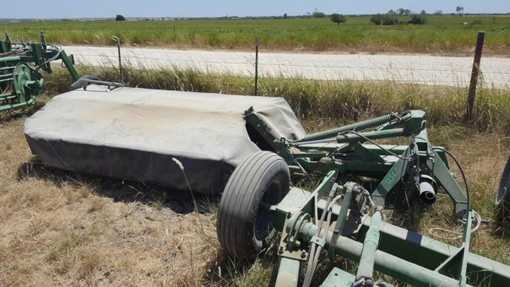 Main image John Deere 275