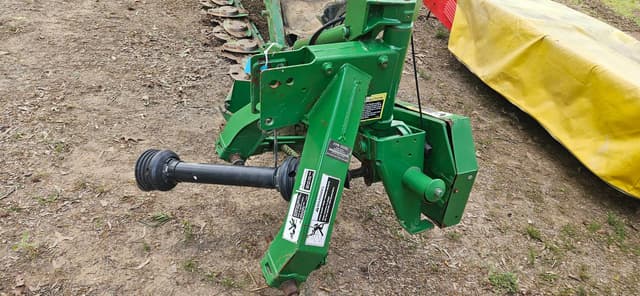 Image of John Deere 275 equipment image 2