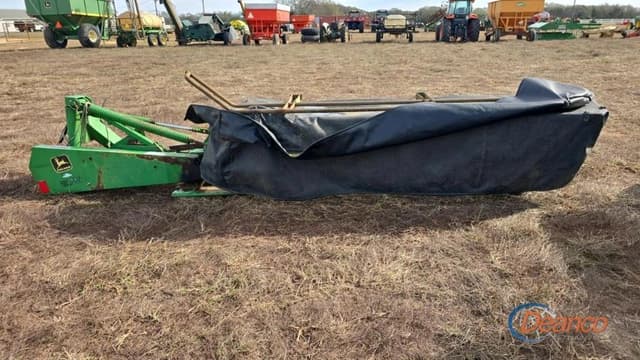 Image of John Deere 275 equipment image 3