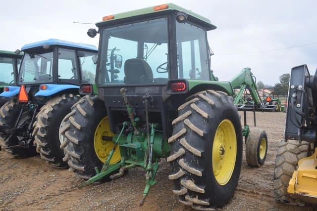 Image of John Deere 2750 equipment image 2