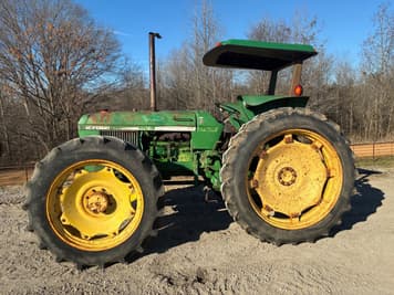 Main image John Deere 2750