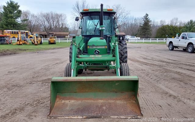 Image of John Deere 2750 equipment image 2