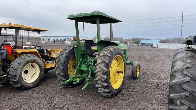 Image of John Deere 2750 equipment image 4