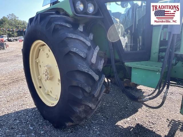 Image of John Deere 2750 equipment image 4