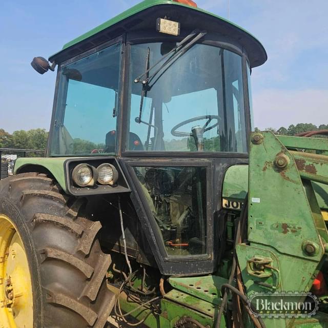 Image of John Deere 2750 equipment image 2
