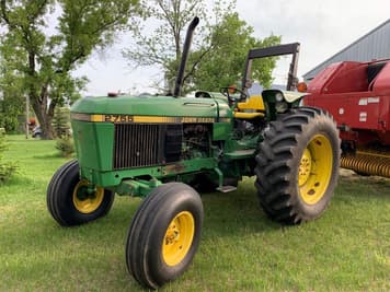 Main image John Deere 2755