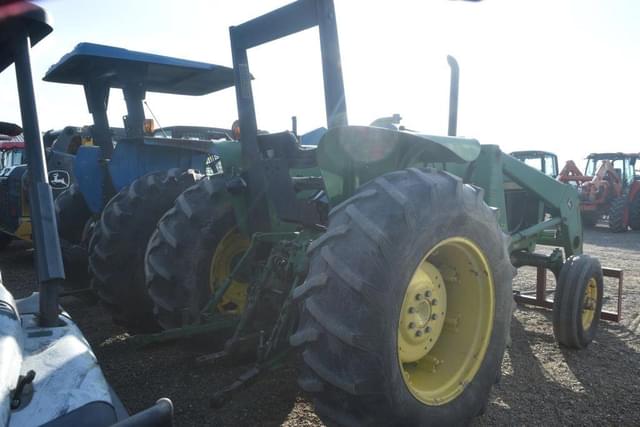 Image of John Deere 2755 equipment image 1
