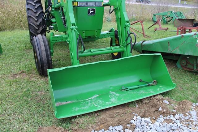 Image of John Deere 2755 equipment image 1