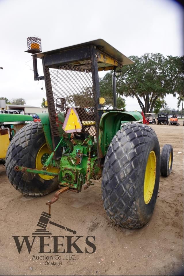 Image of John Deere 2755 equipment image 1