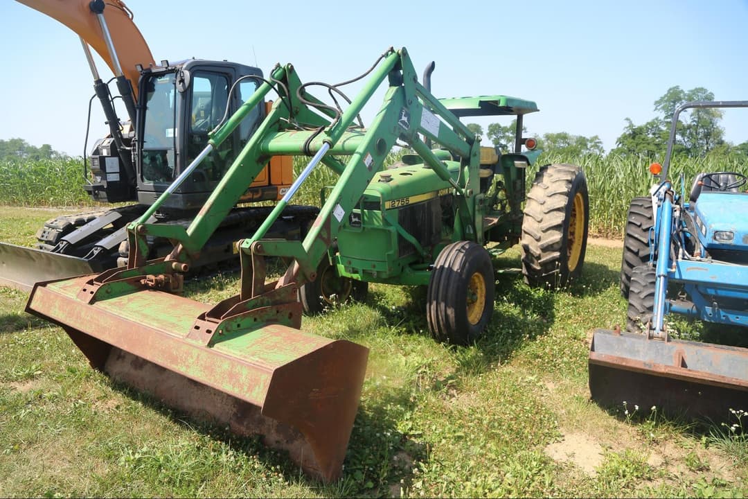 Image of John Deere 2755 Primary image