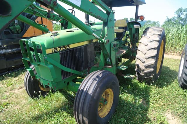 Image of John Deere 2755 equipment image 2