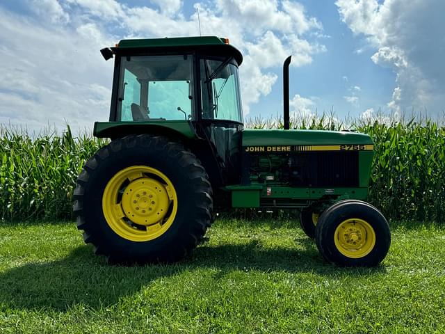 Image of John Deere 2755 equipment image 1