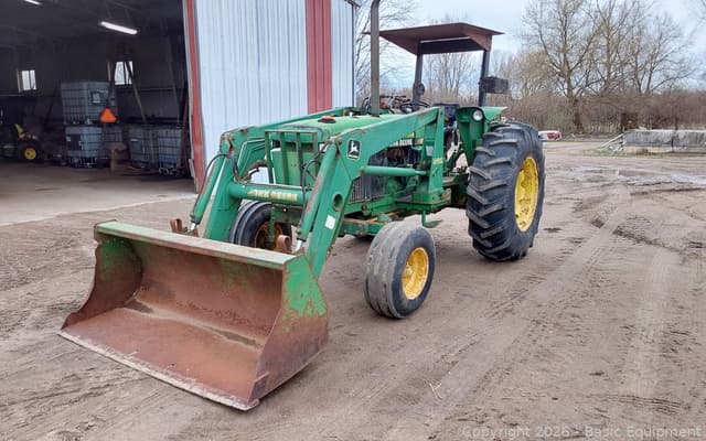 Image of John Deere 2755 equipment image 1