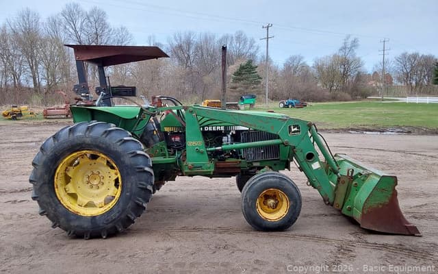 Image of John Deere 2755 equipment image 4