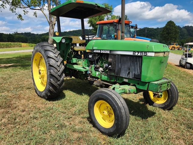 Image of John Deere 2755 equipment image 3