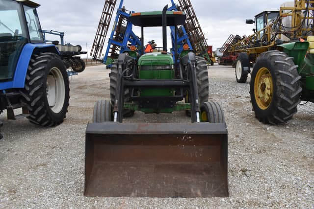 Image of John Deere 2755 equipment image 1