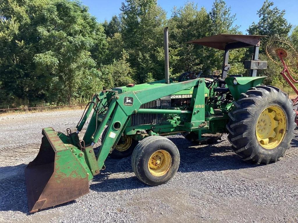 Image of John Deere 2755 Primary image