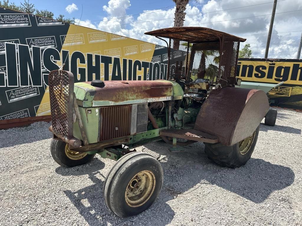 John Deere 2755 Equipment Image0